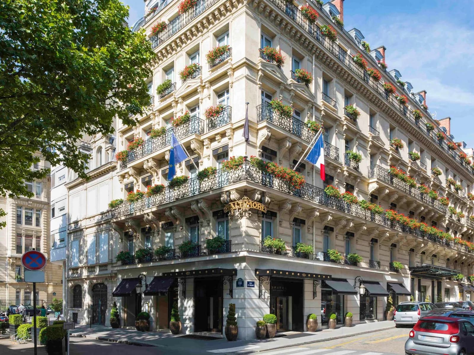 Façade du Sofitel Paris Baltimore Tour Eiffel avenue Kléber, immeuble haussmannien du 16e arrondissement de Paris