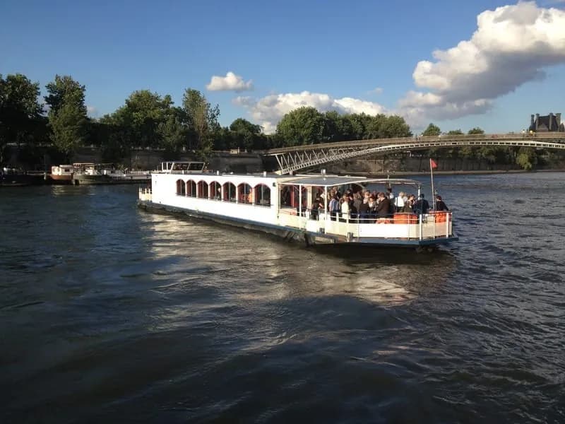 La Guêpe Buissonnière, group dining and private event venue in Paris 7e, Paris
