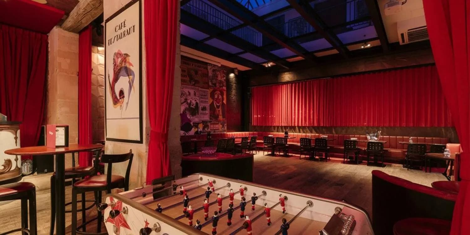 Le Cirque, group dining and private event venue in Paris 4e, Paris