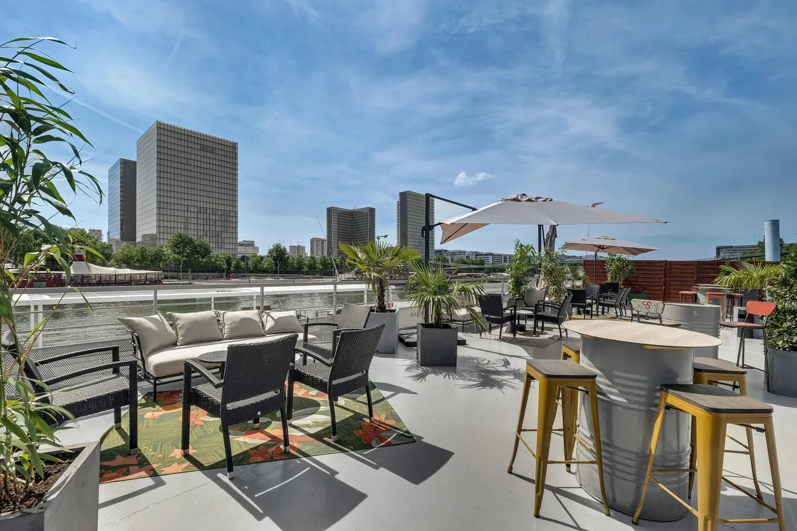 Ponton Emile, group dining and private event venue in Paris 12e, Paris