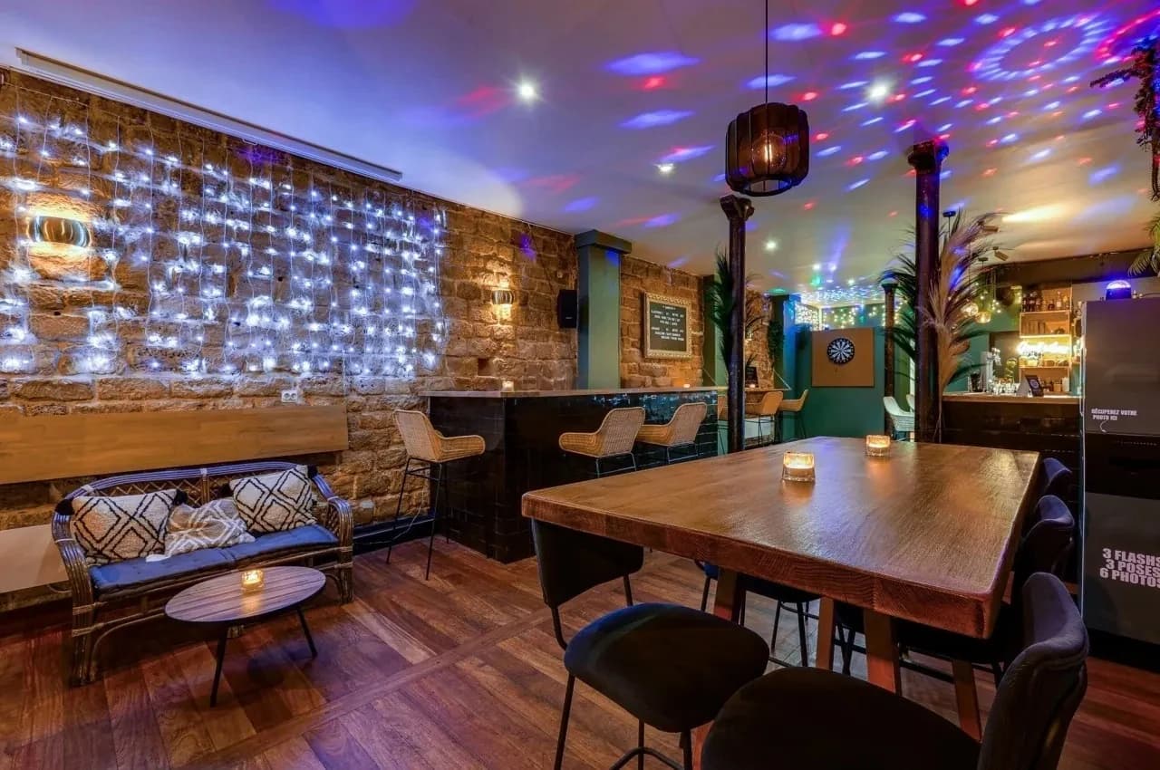 219 Saint-Maur, unconventional event venue for corporate events in Paris 10e, up to 100 guests