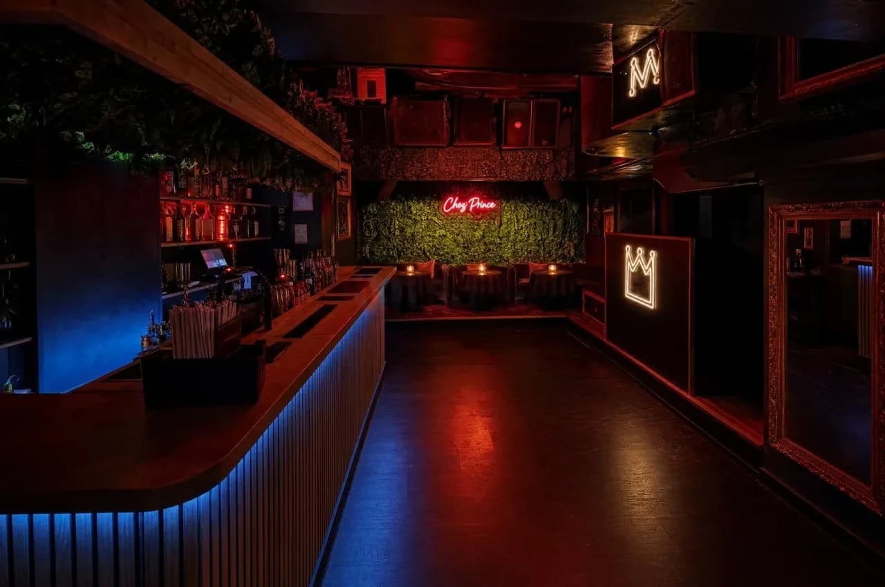 Chez Prince, unconventional event venue for corporate events in Paris 6e, up to 150 guests
