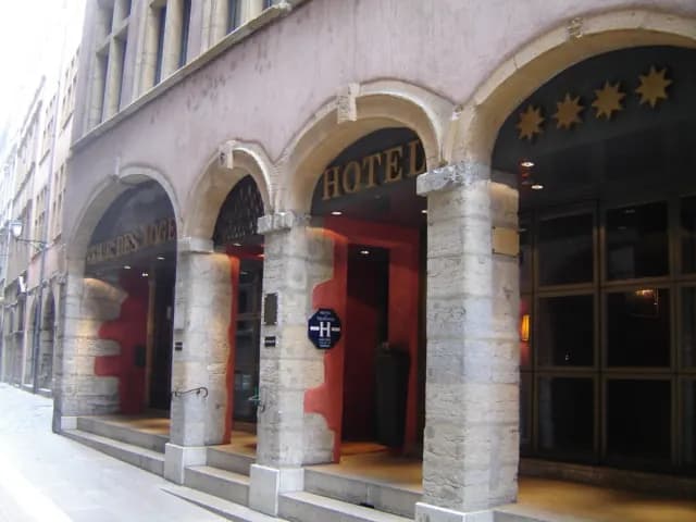 Cour des Loges, Lyon