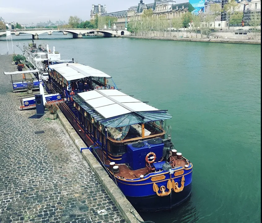 Bateau Le Calife, group dining and private event venue in Paris 6e, Paris – reception setup