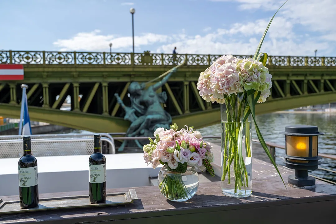 Bateau River Palace, restaurant pour dîners d'entreprise et événements privés – Paris 15e, Paris – ambiance