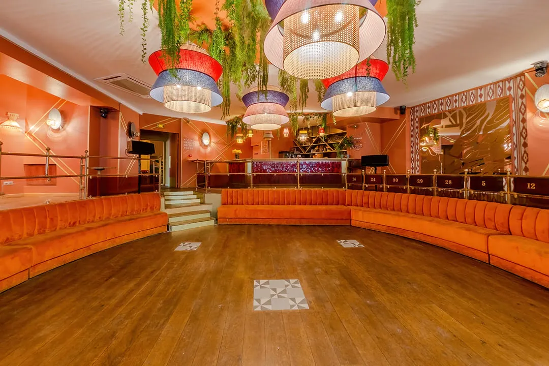 Cabaret, group dining and private event venue in Paris 9e, Paris – interior view