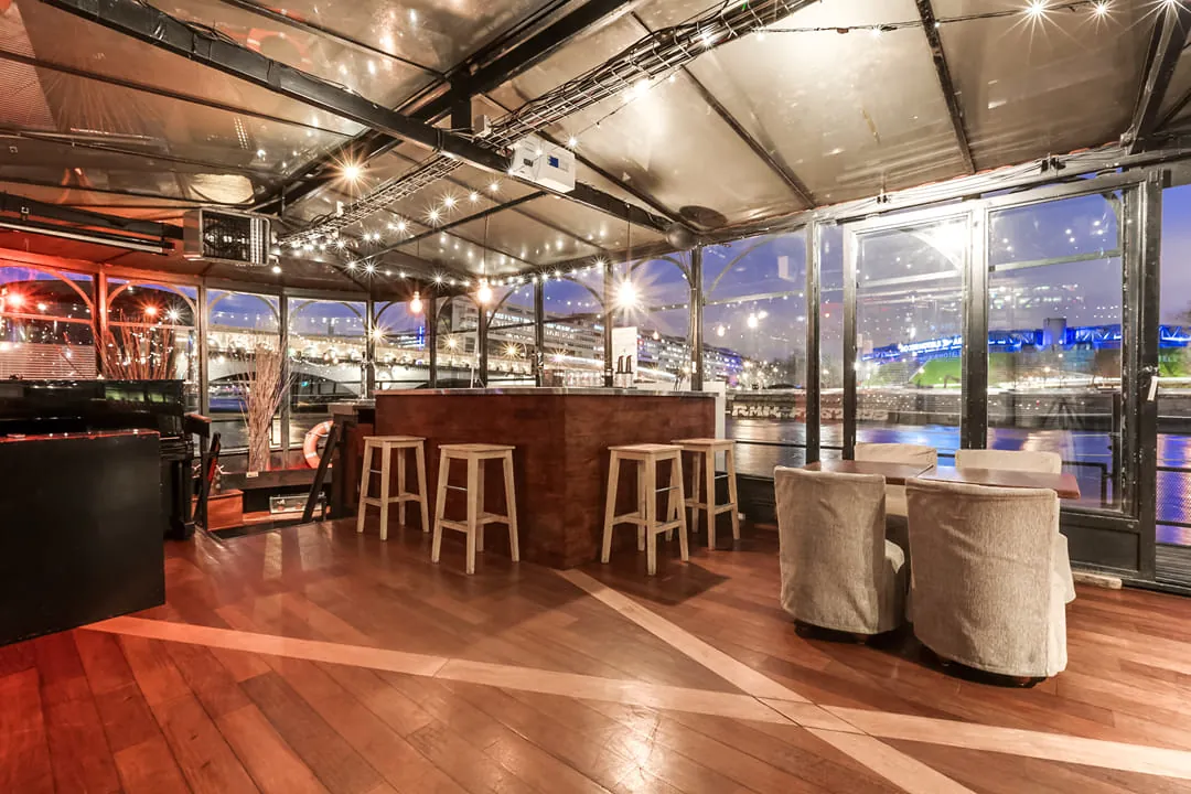 Le Kiosque Flottant, restaurant pour dîners d'entreprise et événements privés – Paris 13e, Paris – ambiance