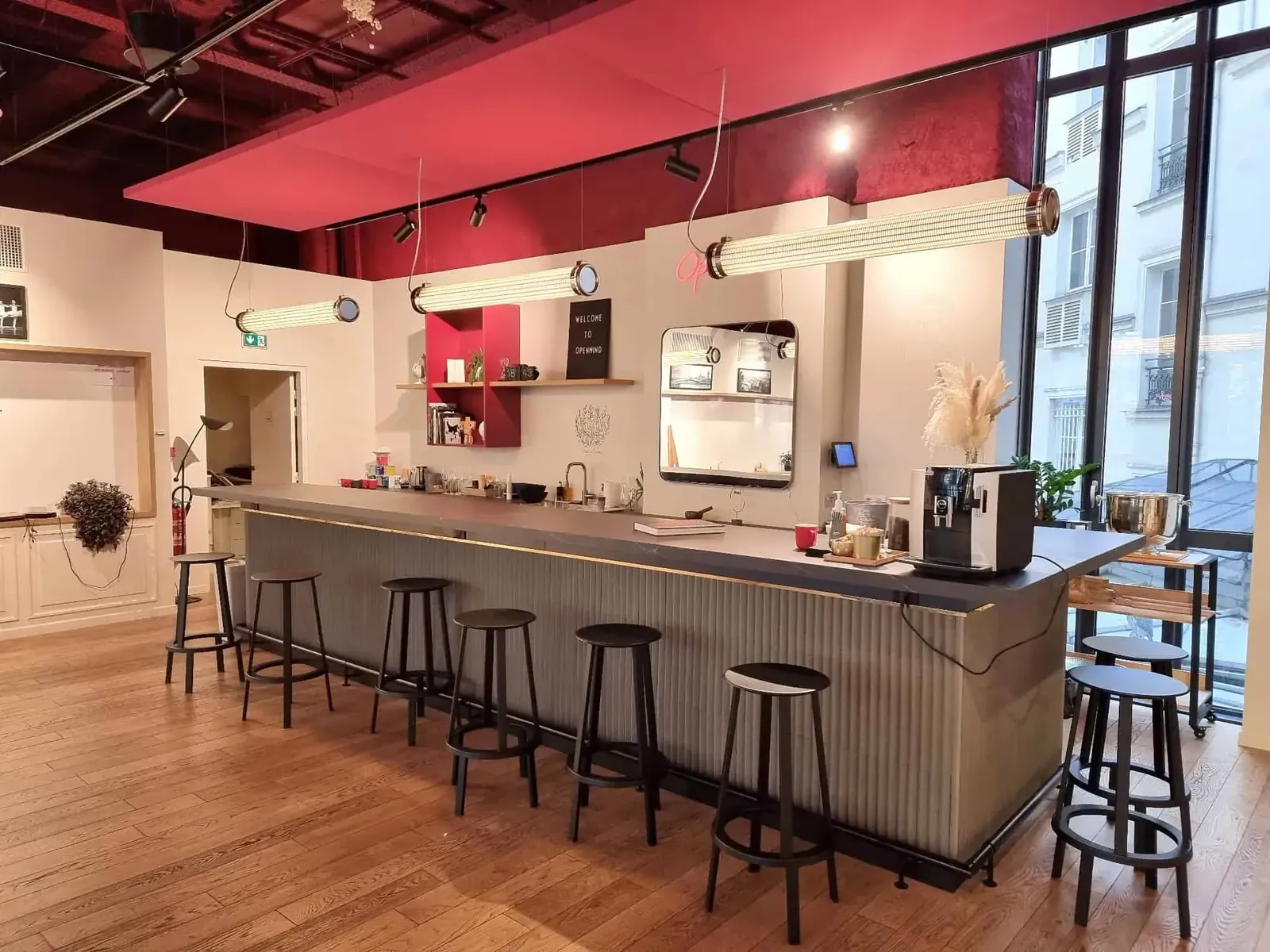 Contemporary Venue on Boulevard des Capucines: reception and seminar venue in Paris 2e