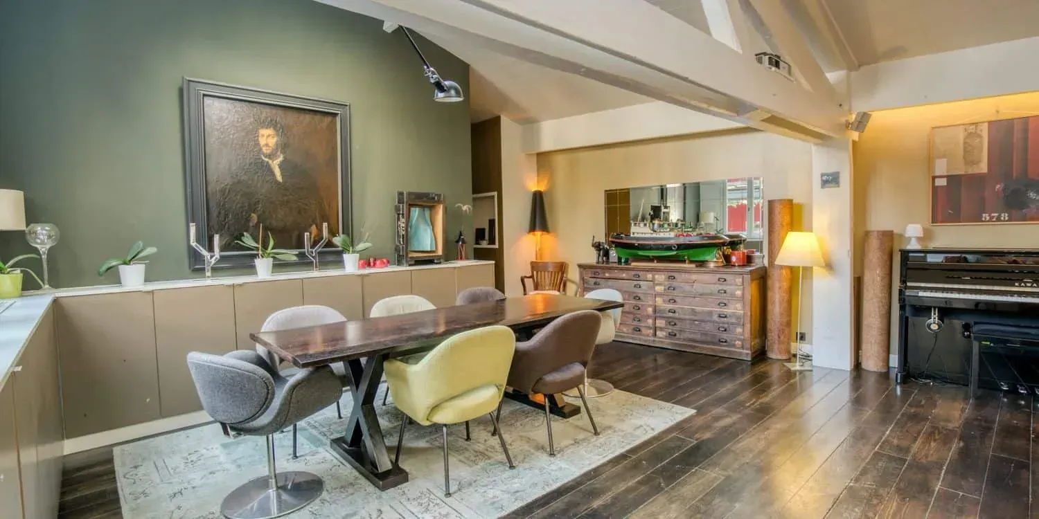 Loft with Terrace, Cité de la Roquette: reception and seminar venue in Paris 11e