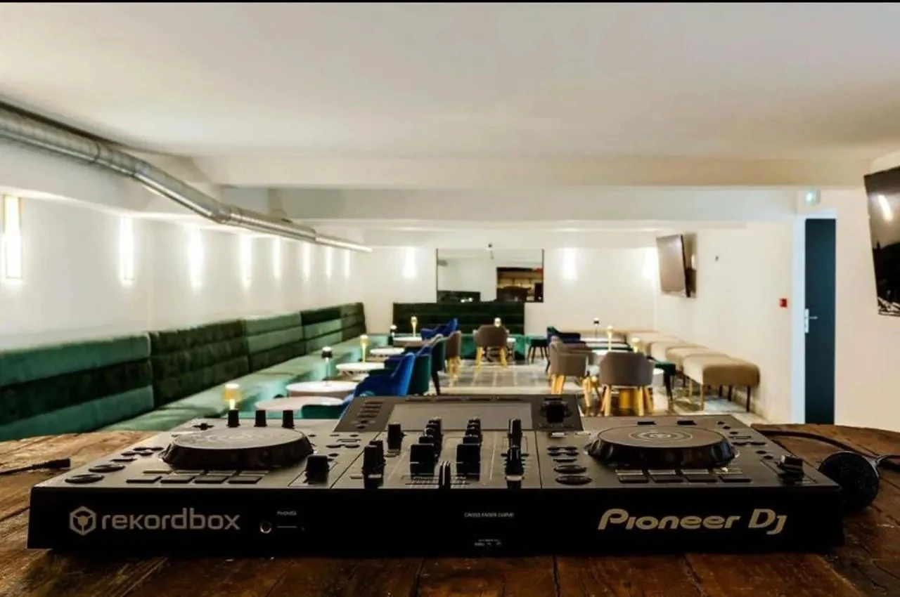 Darzin: reception and seminar venue in Paris 18e