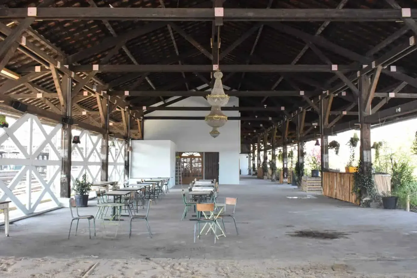 Freight Station Pavilion, Pantin, main room view