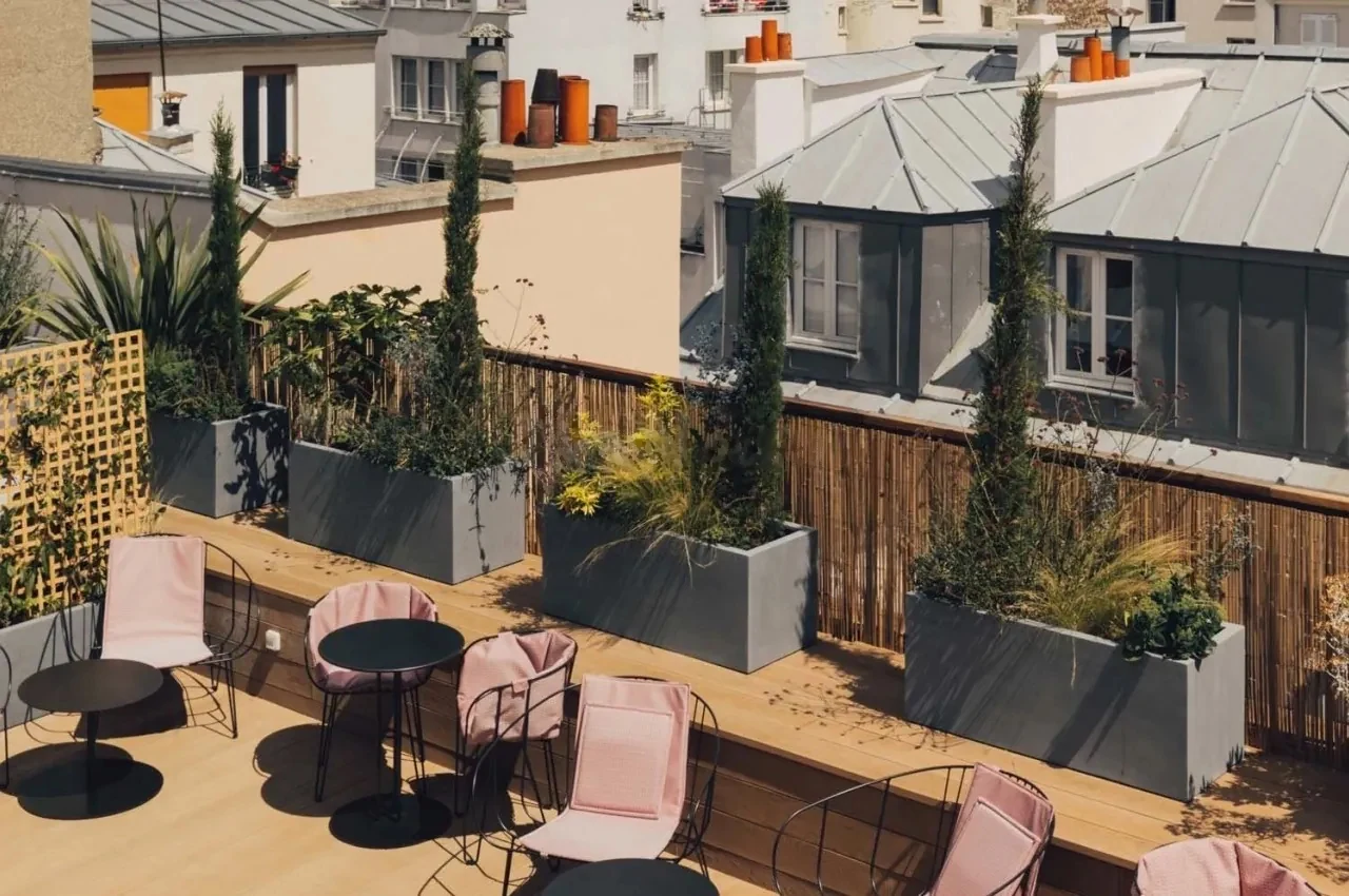 Hôtel Wallace: interior and atmosphere, Paris 15e