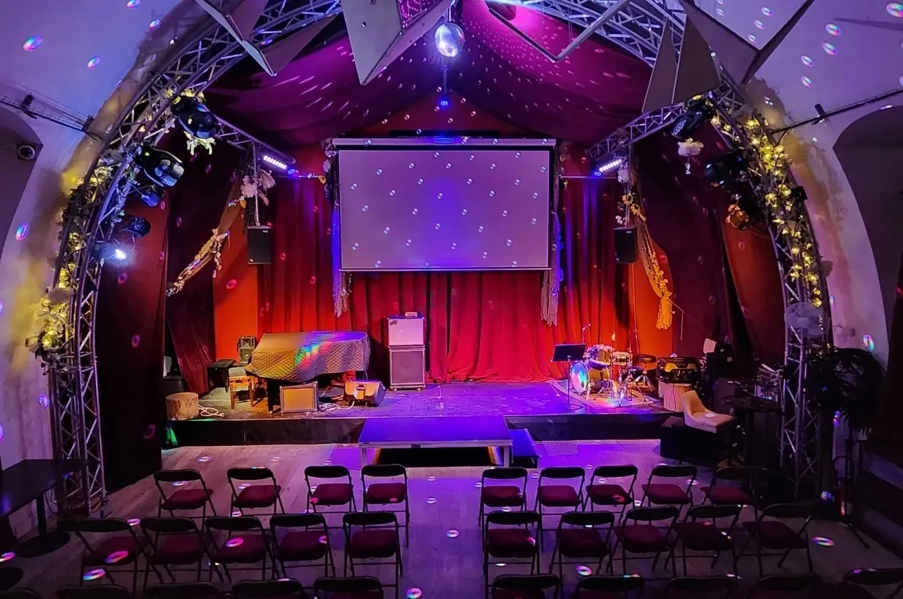 Les 2 Pianos, unconventional event venue for corporate events in Paris 15e, up to 50 guests