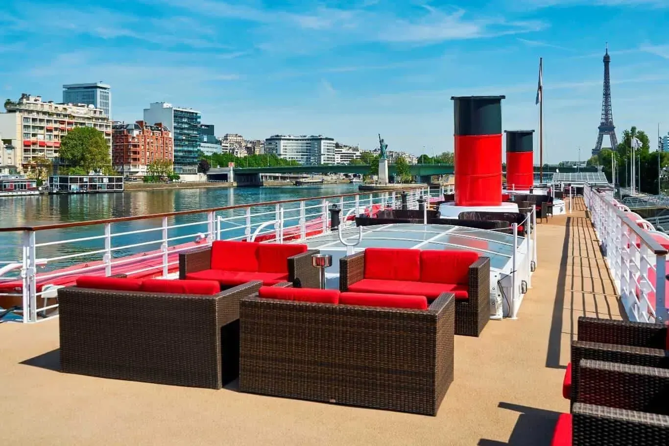 Bateau de croisière, quai Henri-IV, Paris 4e: reception and seminar venue in Paris 4e