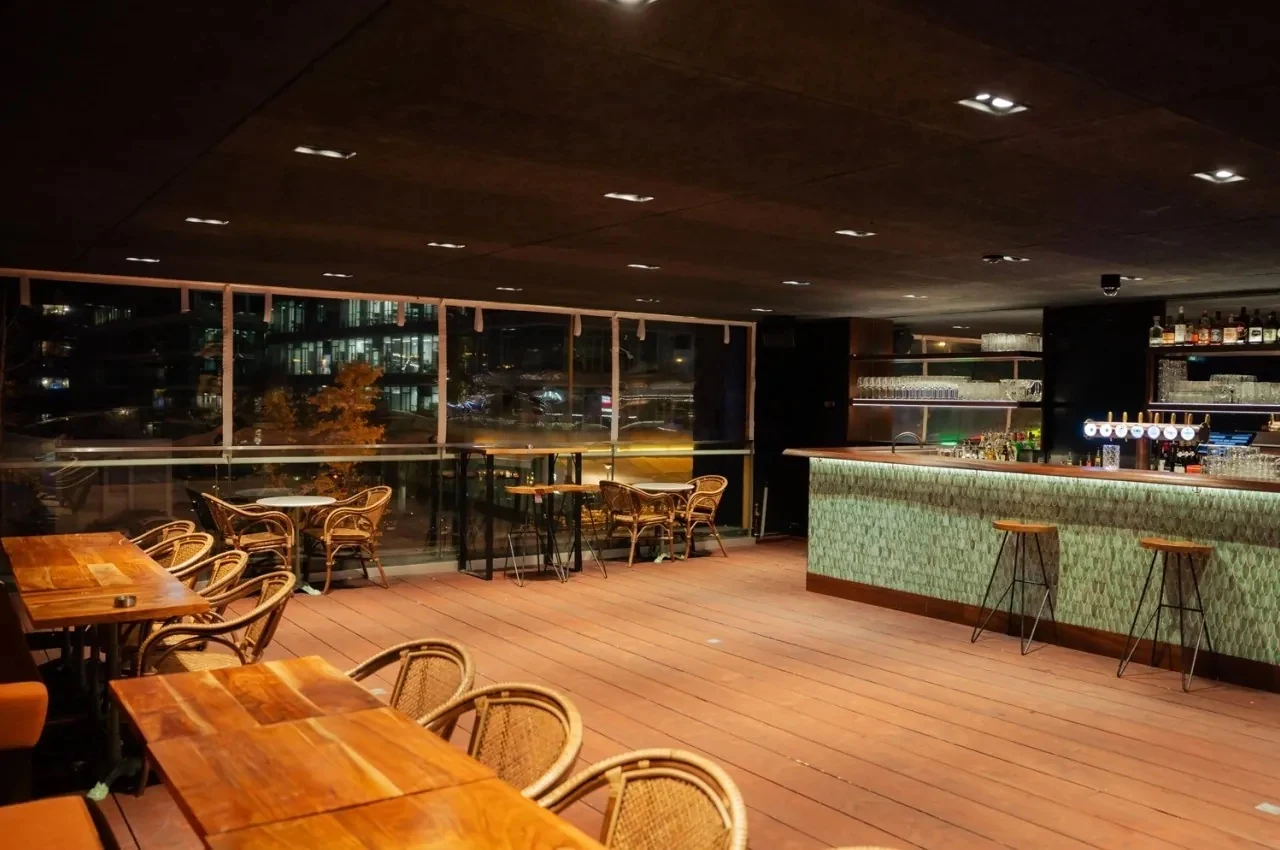 Rêva Brasserie BNF: interior and atmosphere, Paris 13e