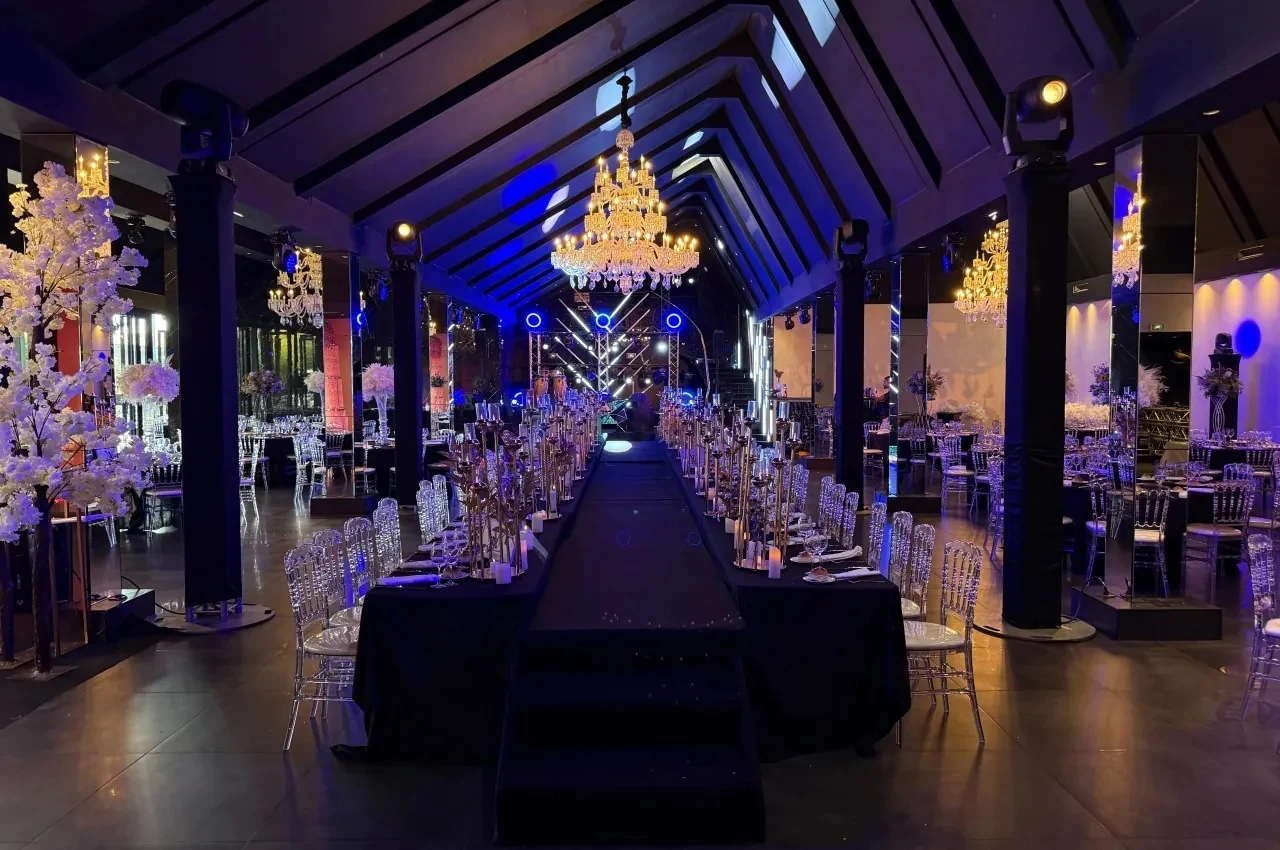 Ritz Plazza: interior and atmosphere, Bobigny (Seine-Saint-Denis), Paris area