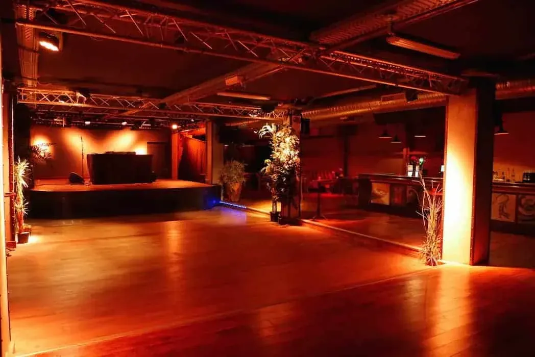 Underground Hall, Rue Boyer: private hire event space in Paris 20e